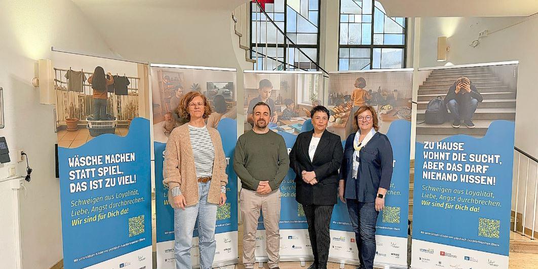 Ausstellung zur Situation von Kindern psychisch- und suchterkrankter Eltern (c) FBS Mayen Ausstellung zur Situation von Kindern psychisch- und suchterkrankter Eltern